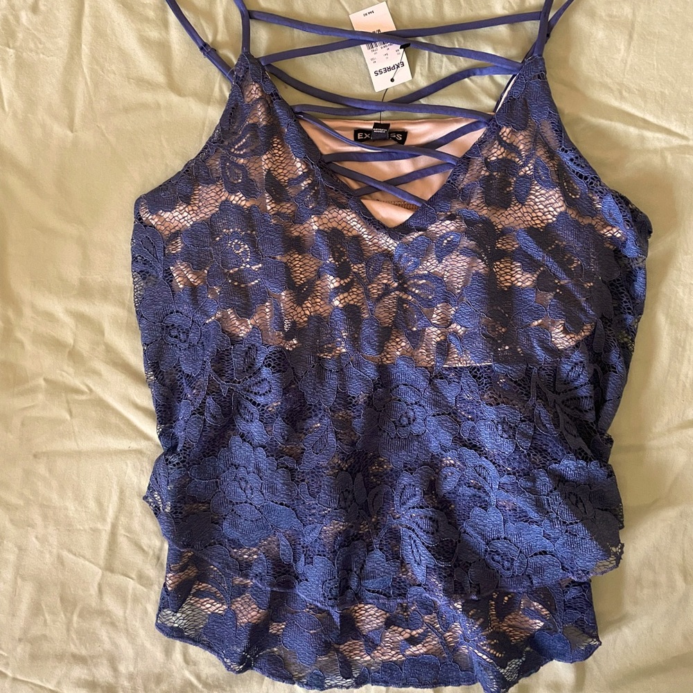Express Lace Crisscross Crop